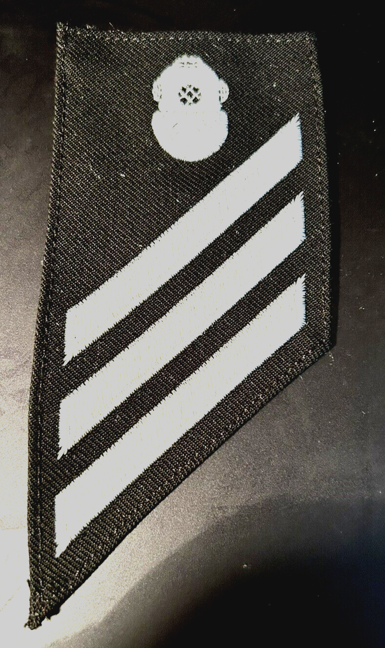 Navy Seaman (E-3) Navy Diver Rating Patch, Blue Navy Dress Uniform