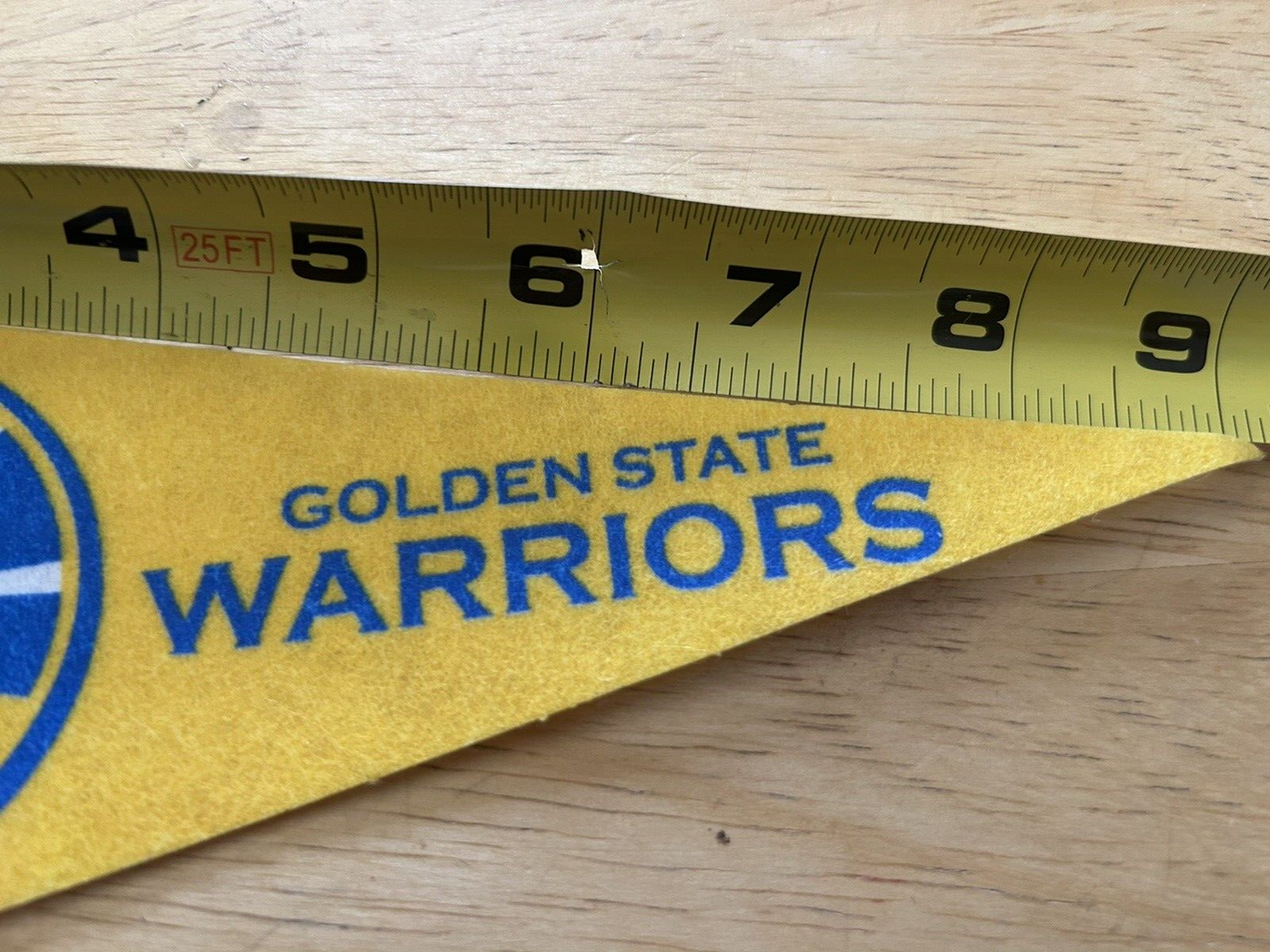 GOLDEN WARRIORS  PENNANT 9 X 4INCHES