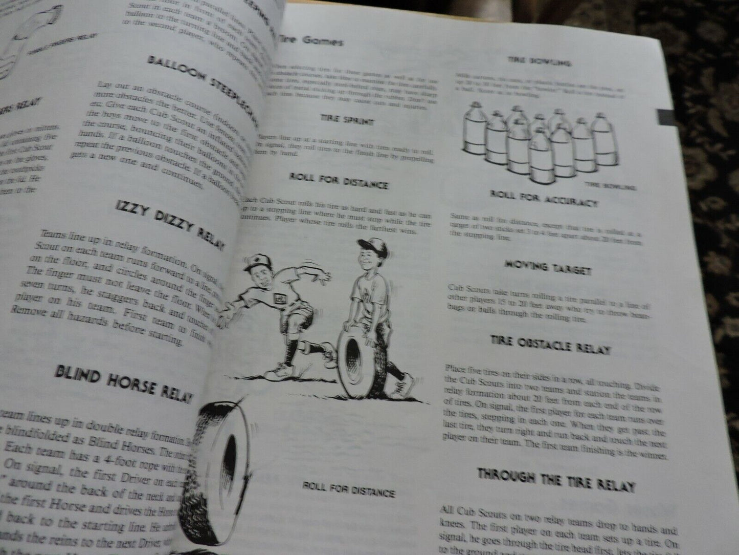 CUB SCOUT LEADER: HOW TO BOOK--GAMES, TRICKS, PUZZLES, CRAFTS, SKILLS  1991