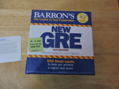BARRON'S  NEW GRE 2ND EDITION  FLASH CARDS 2011 (GRADUATE RECRUITING EXAM)