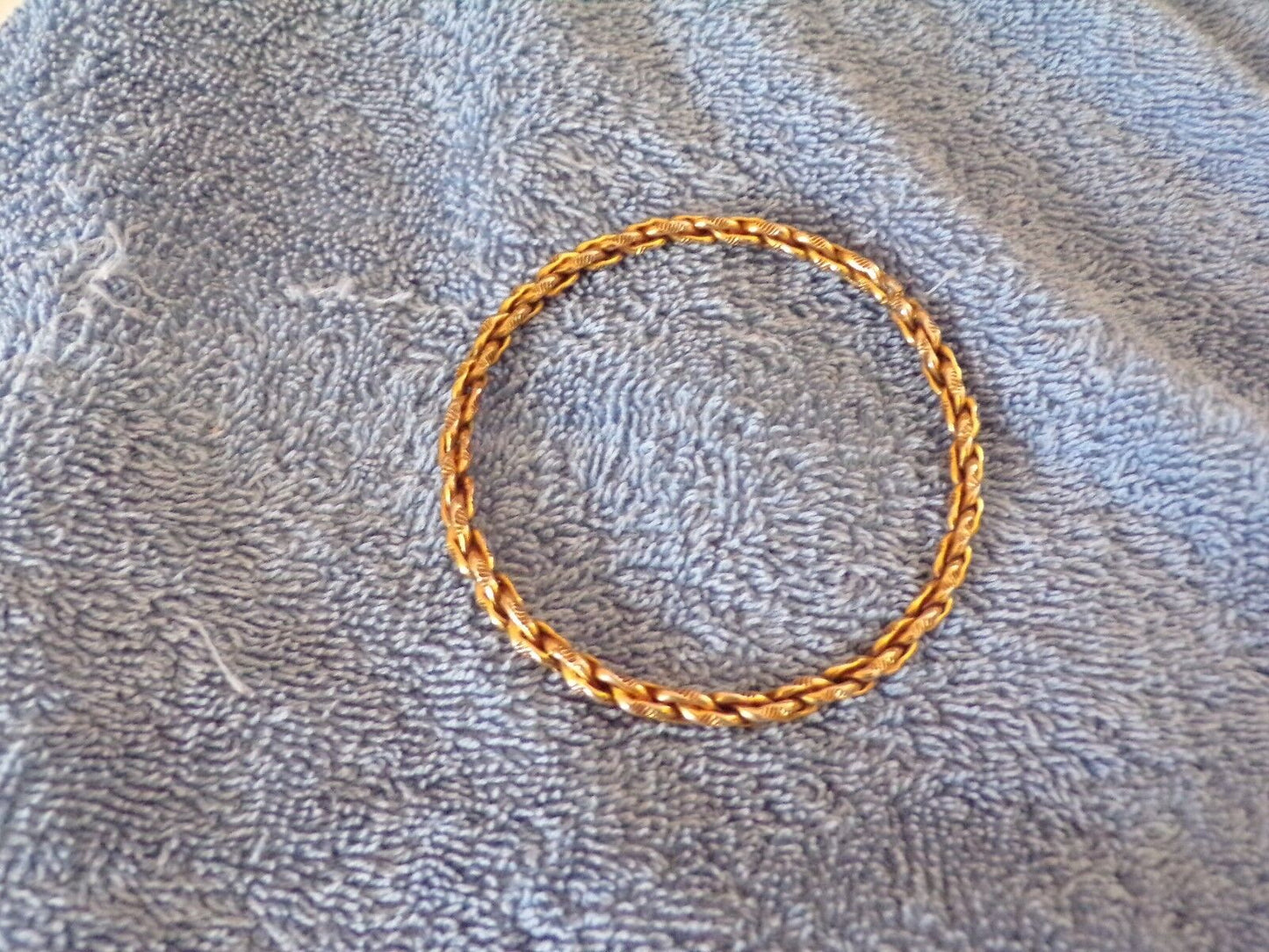 5 Gold Colored Bangle Bracelets