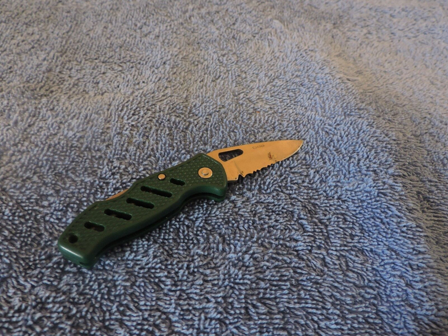 Small Collectable Pocket Knife