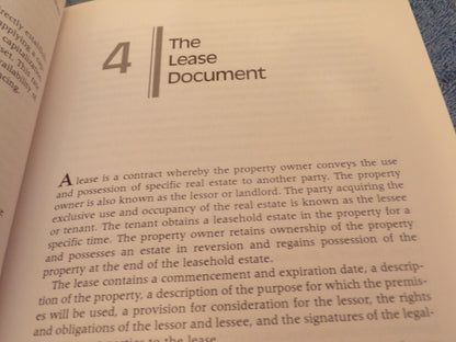 Small Shopping Centers by A. A. Alexander and R.F. Muhlebach (Special Bonus)