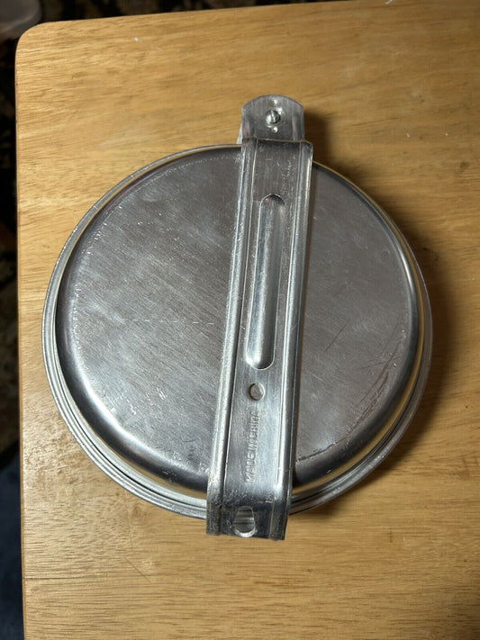 5 PIECE ALUMINUM MESS KIT FOR ONE PERSON--1995