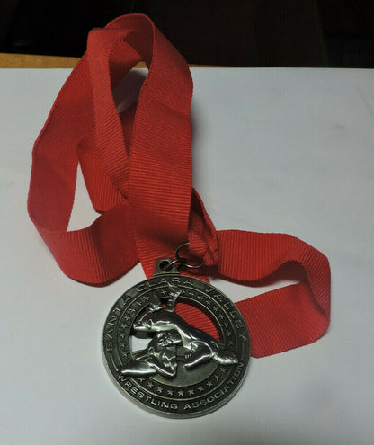 SANTA CLARA VALLEY WESTLING ASSSOCIATION MEDAL-WITH RED RIBBON (Shoulders)