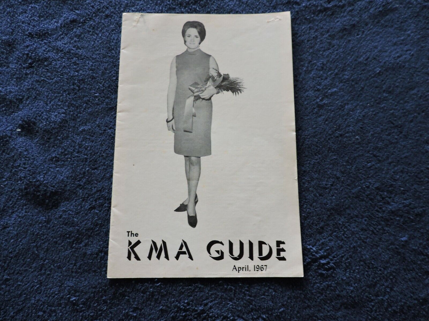 Lot of 17 Vintage KMA Guides (1947 to 1956) Tom Thumb Publishing, Shenandoah, IA