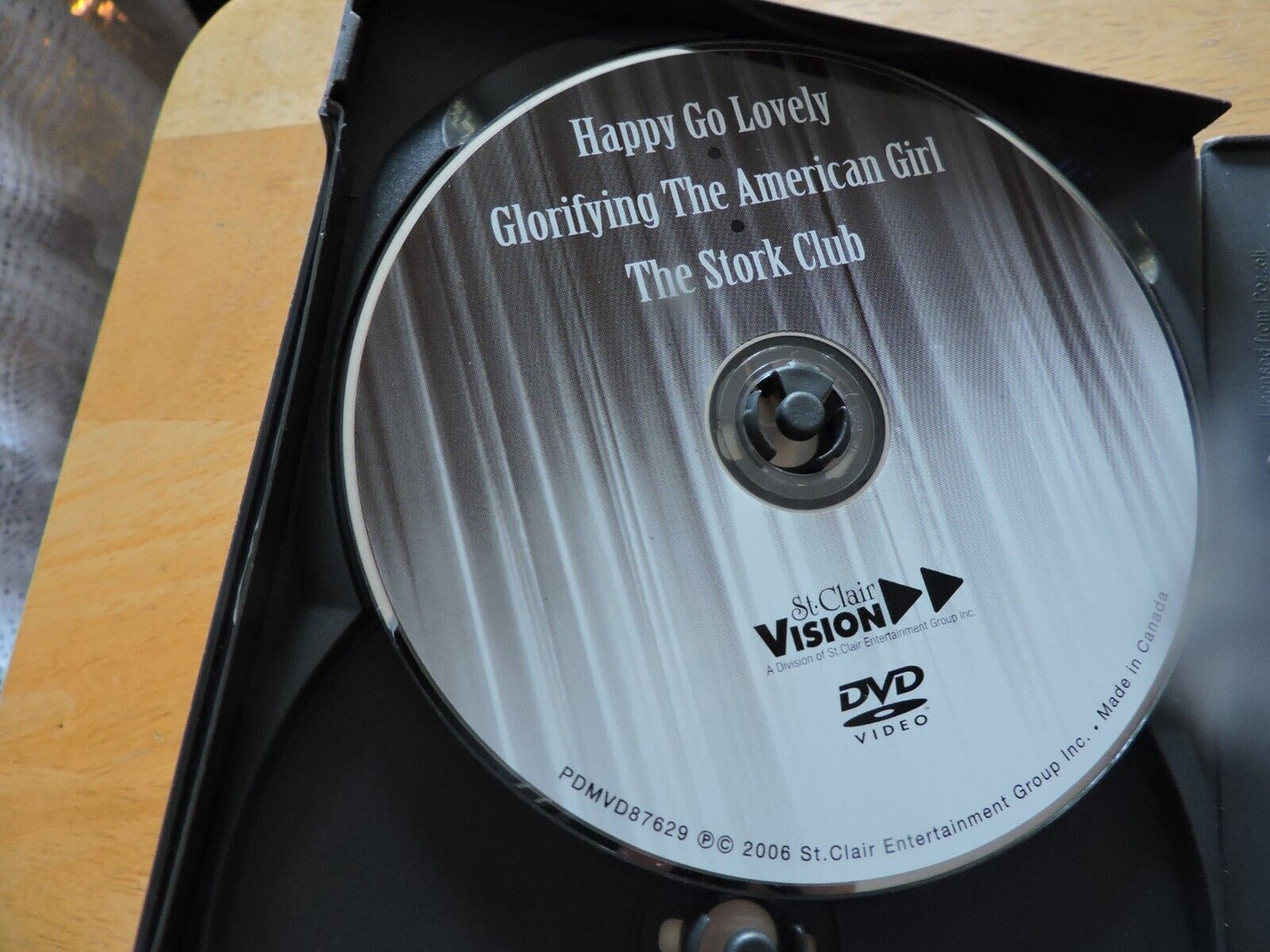 HOLLYWOOD MUSICALS-10 CLASSIC ON 3 DVDS 2006