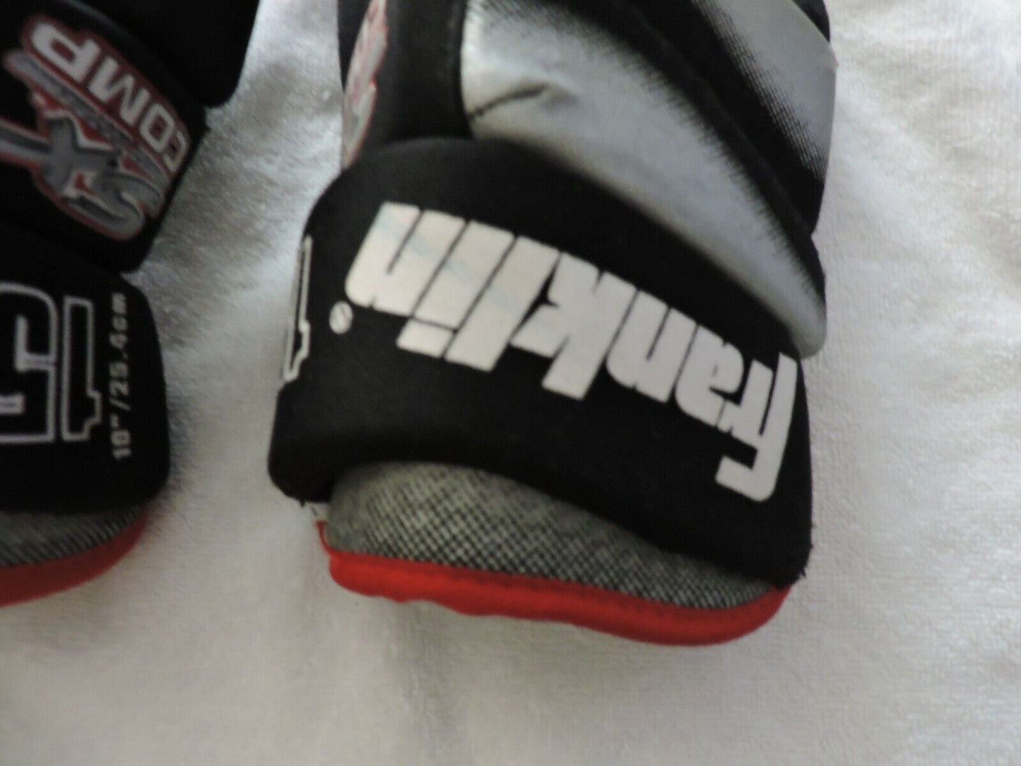 FRANKLIN STREET EXTREME COMP GLOVES  (BLACK AND SILVER AND RED)