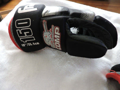FRANKLIN STREET EXTREME COMP GLOVES  (BLACK AND SILVER AND RED)