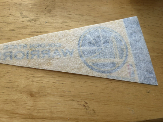 GOLDEN WARRIORS  PENNANT 9 X 4INCHES