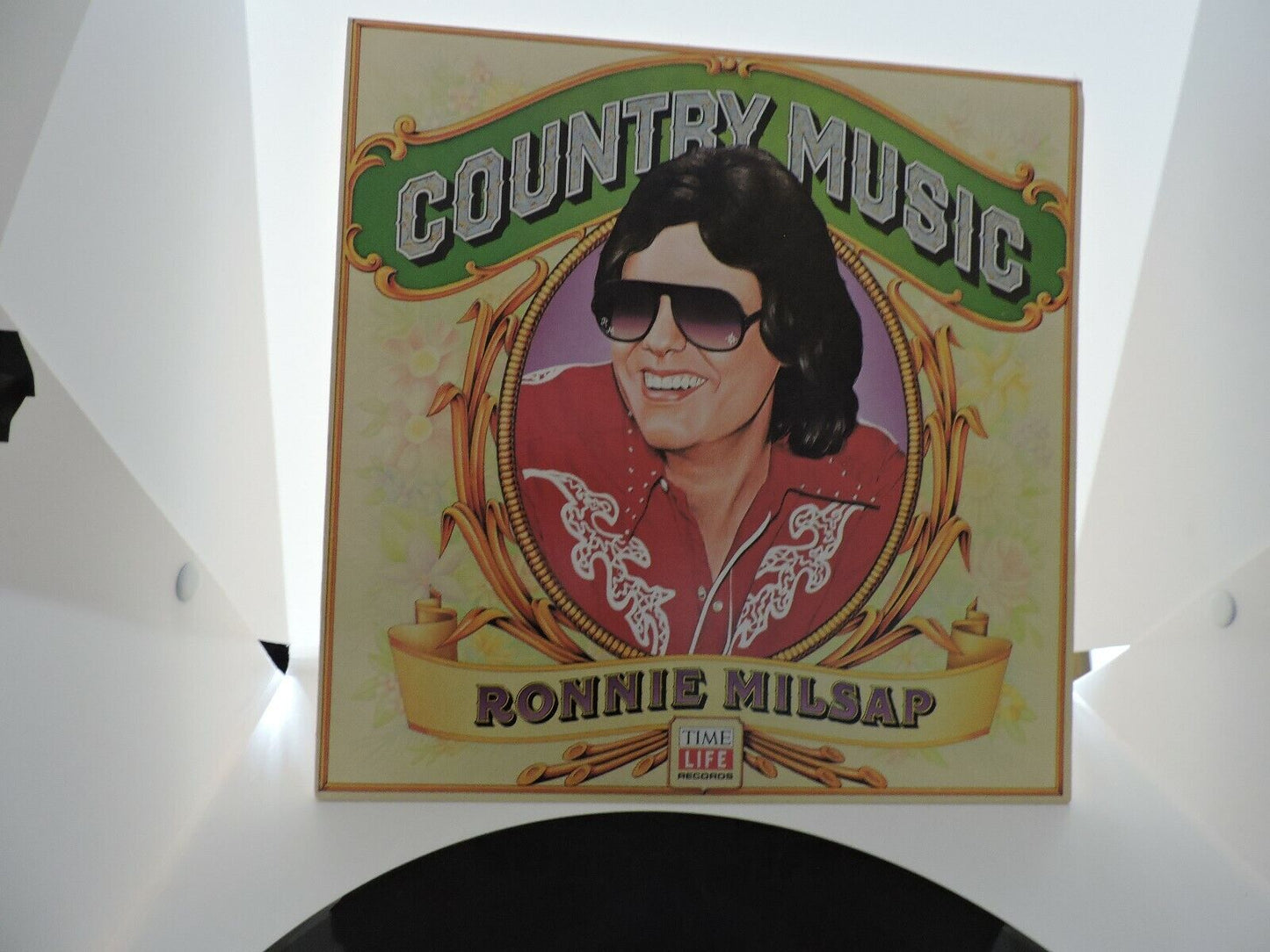COUNTRY  MUSIC:   RONNIE MILSAP--TIME LIFE RECORDS
