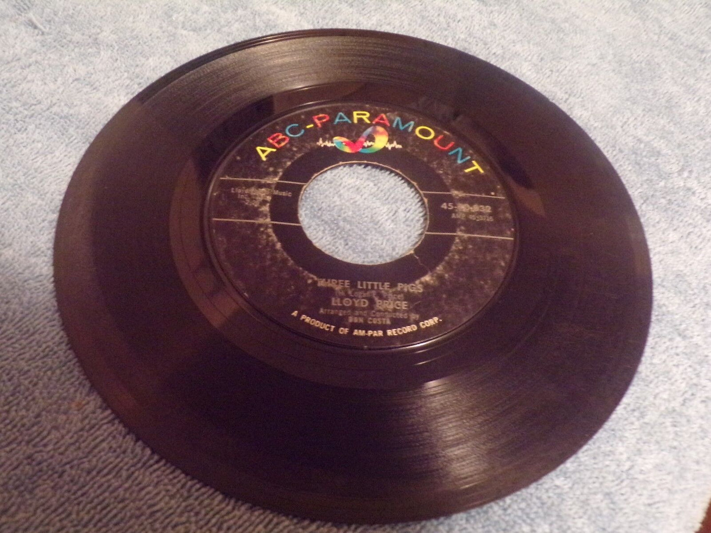 Record  "Three Little Pigs" / "I'm gonna get married" by Lloyd Price