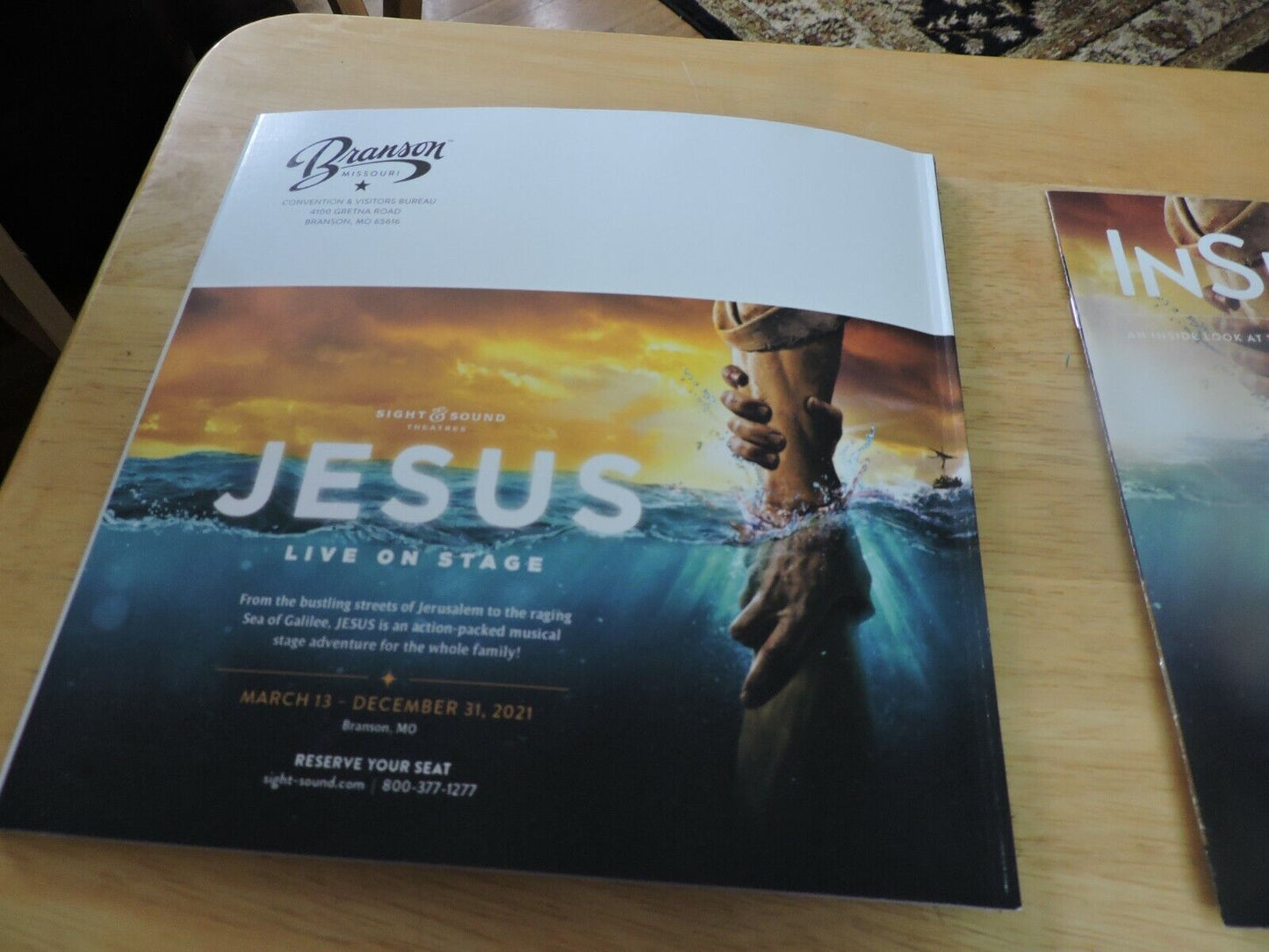 OFFICIAL BRANSON MO VACTION GUIDE & JESUS PLAYBILL