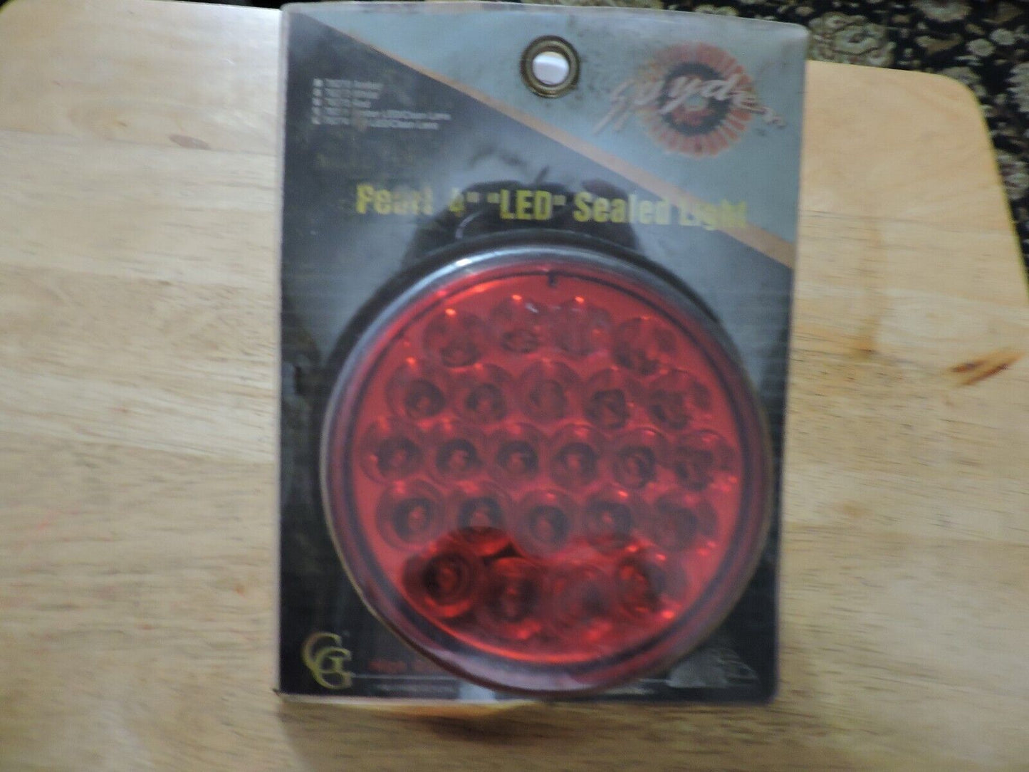 SPYDER PEARL 4" LED SEALED LIGHT NEW