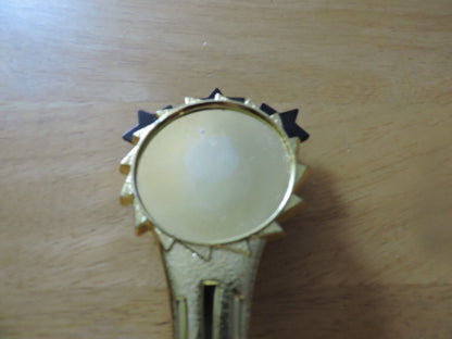 6.5 INCH  BASKETBALL00 TROPHY