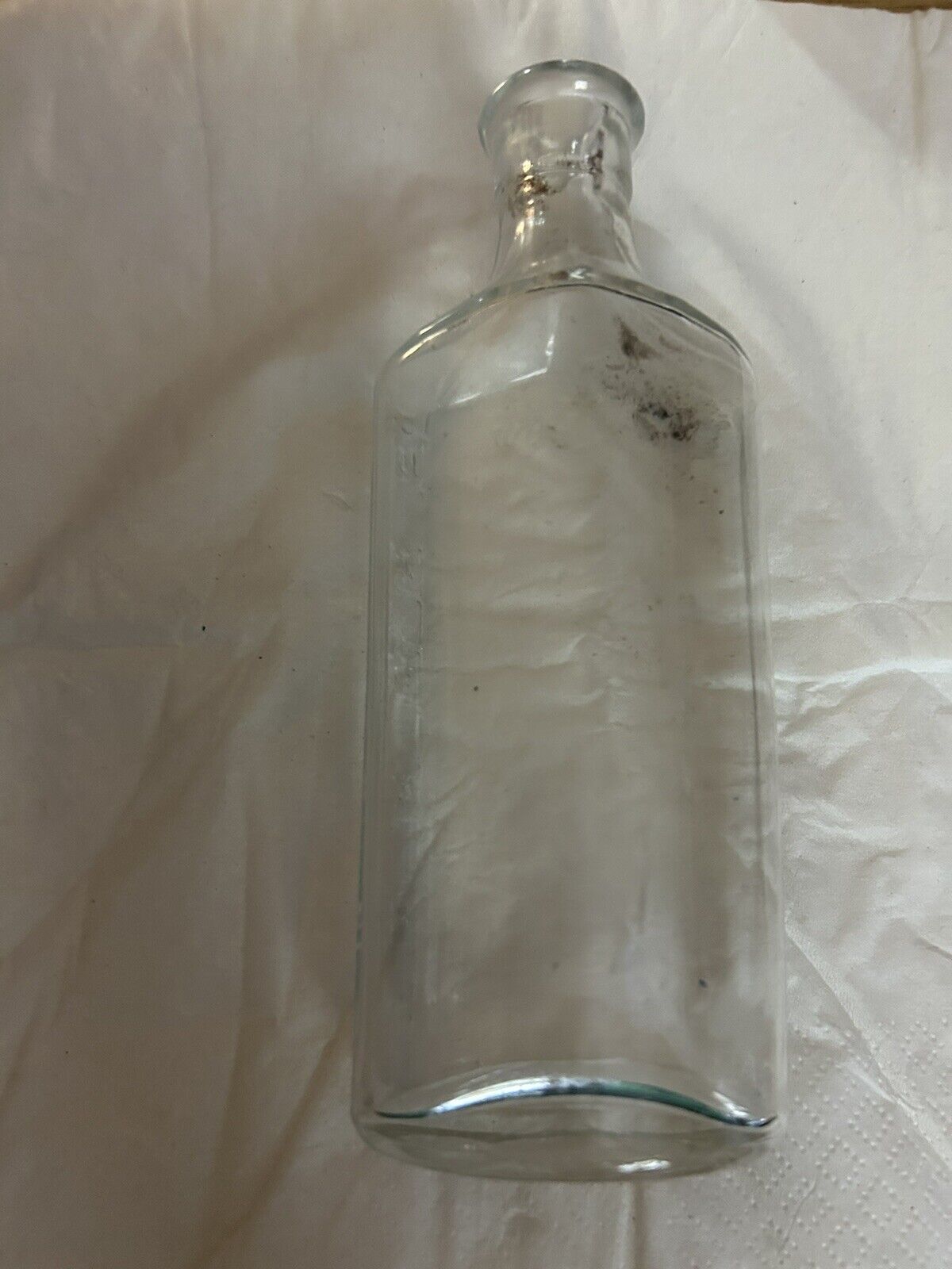 VINTAGE MEDICINE BOTTLE (EMPTY) 3iv ON BOTTLE 5.75X2X1.25 INCHES