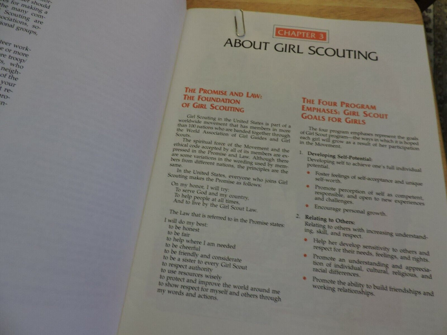 BROWNIE GIRL SCOUTS LEADER'S GUIDE  1986