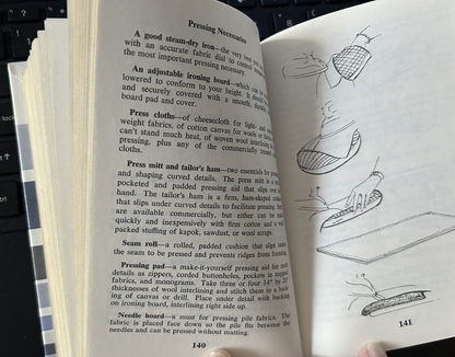 Instant Sewing Handbook by Wendy Rydell 1972 Hardback