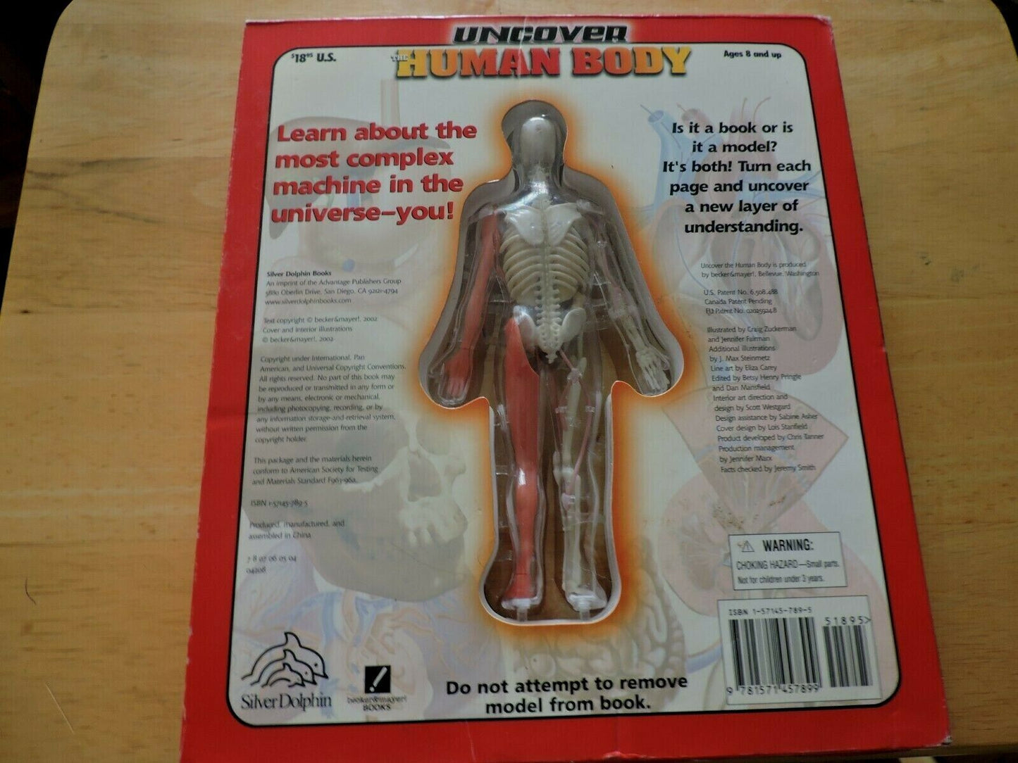 UNCOVER THE HUMAN BODY  THREE DIMENSIONAL LOOK INSIDE THE BODY. 2002