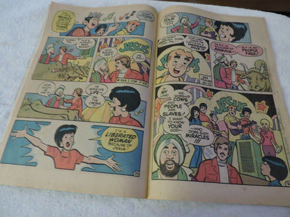 ARCHIE'S WORLD    UNGRADED