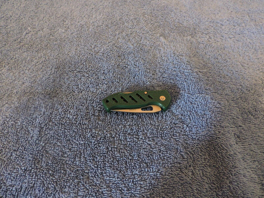 Small Collectable Pocket Knife