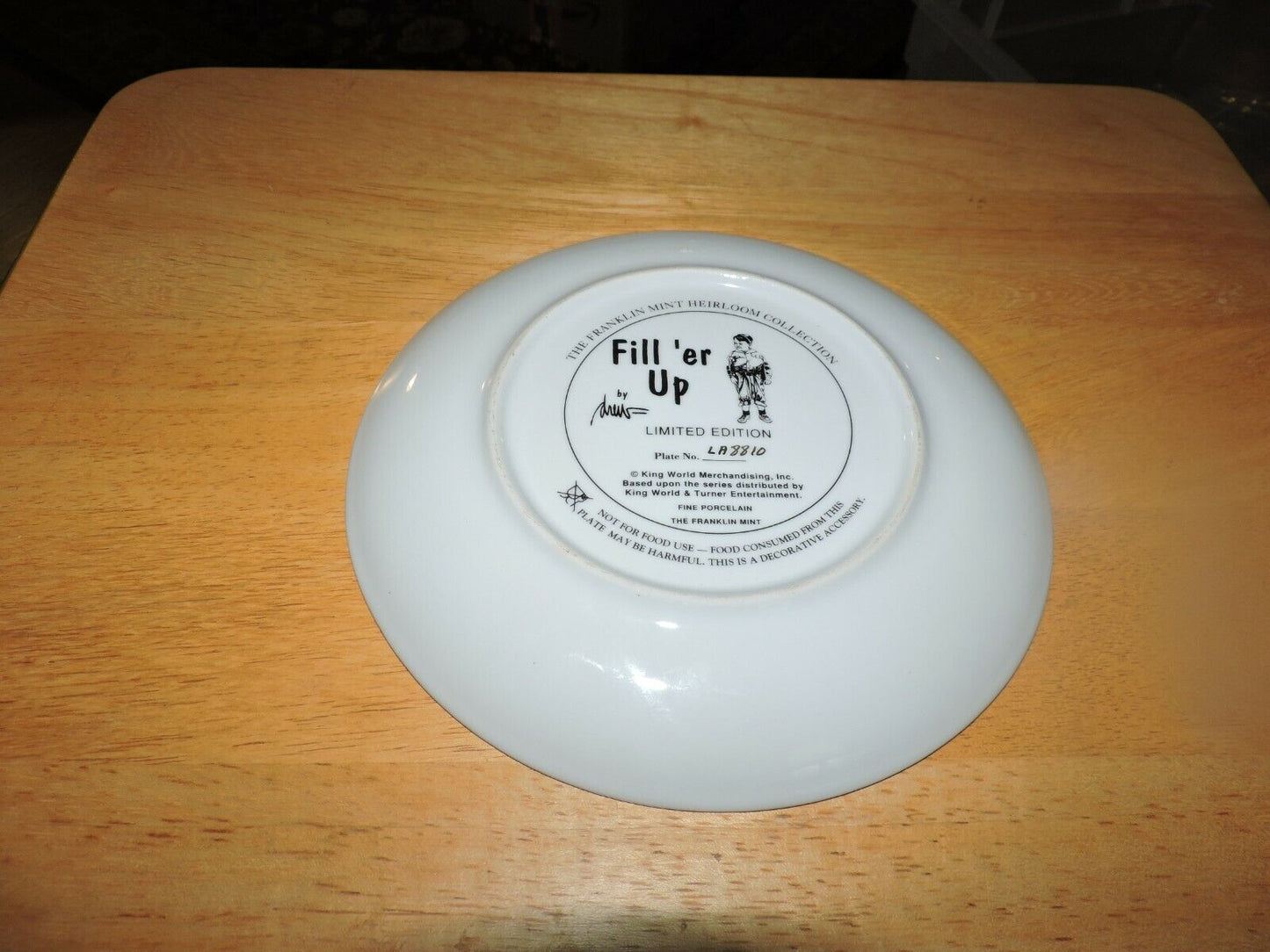 THE FRANKLIN MINT HERLOOM COLECTION: "FILLER 'ER UP"  # LA8810