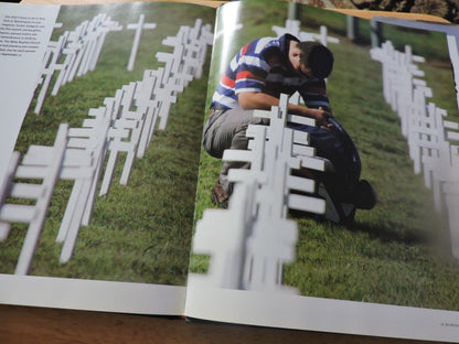One Nation : America Remembers September 11, 2001 by Life Magazine Editors...