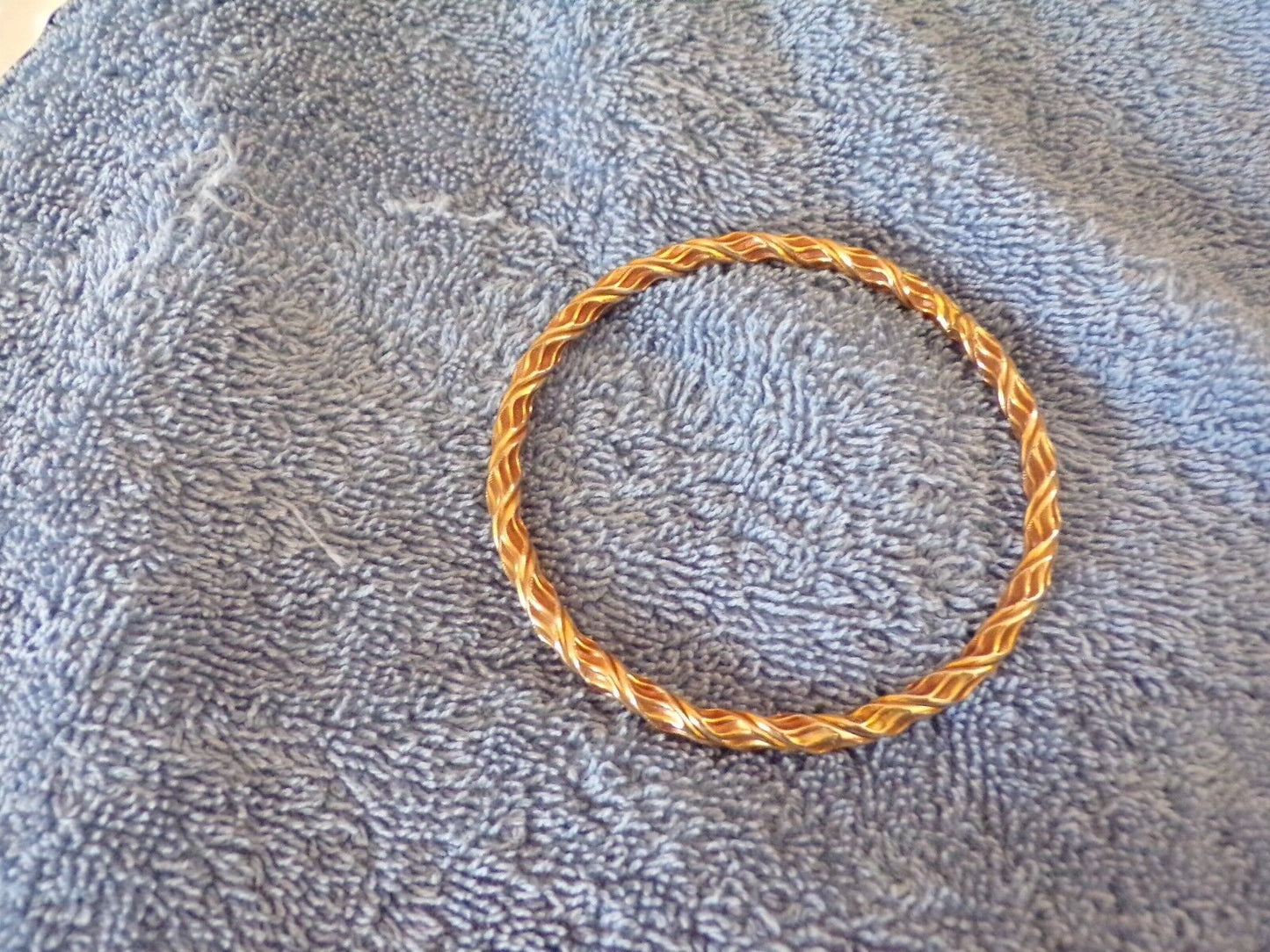 5 Gold Colored Bangle Bracelets