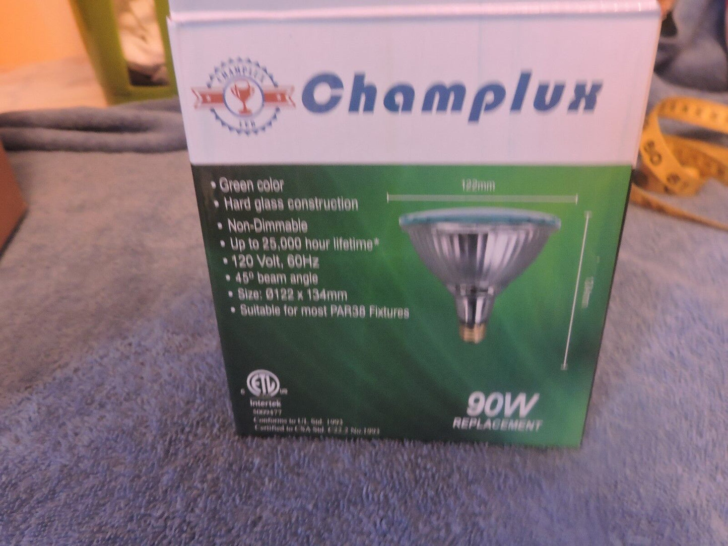 Set of 4 New Champlux PAR38 14W Green Lights