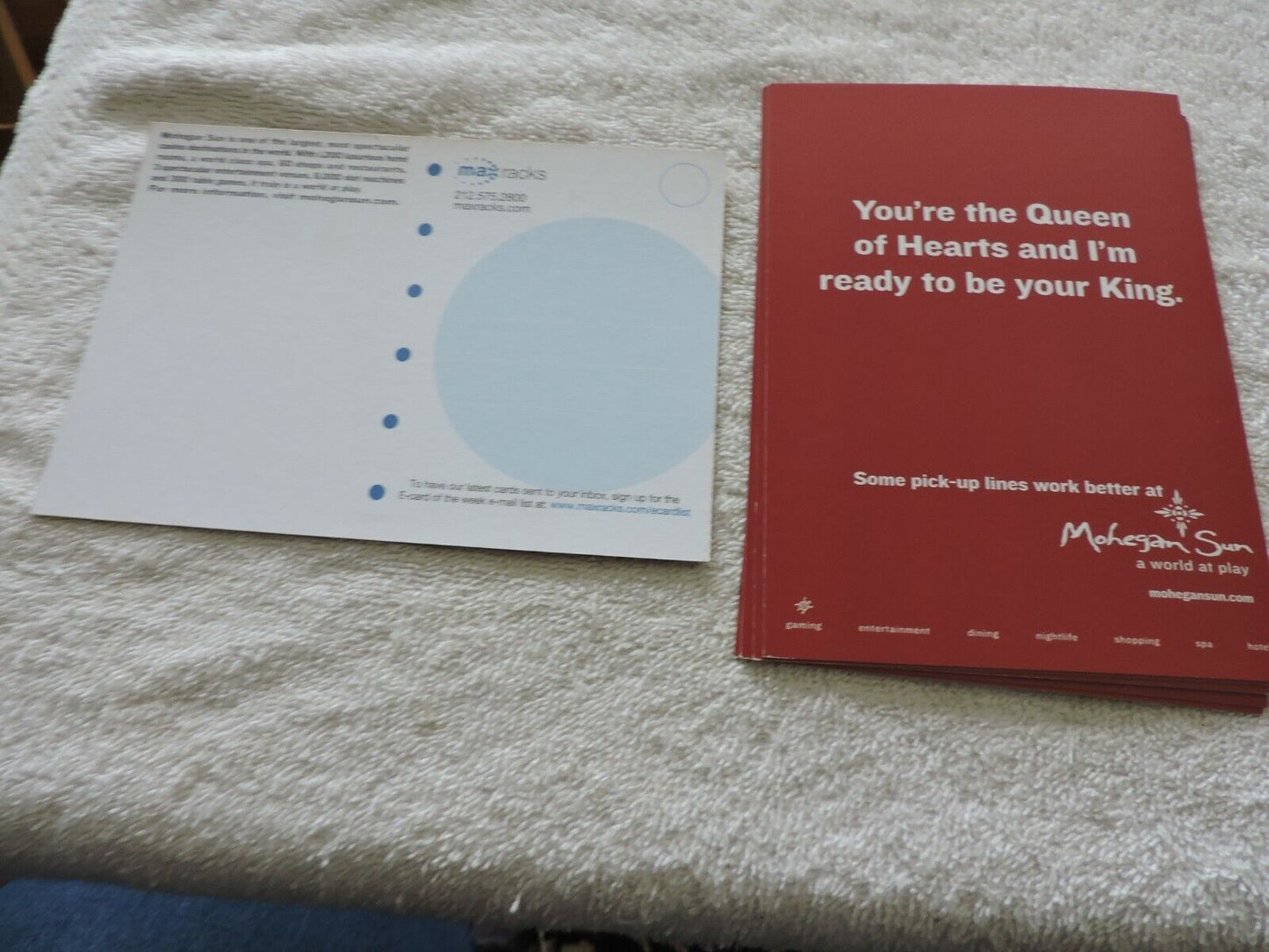MOHEGAN SUN CASINO POSTCARD YOU'RE THE QUEEN OF HEARTS AND READY TO BE YOUR KING