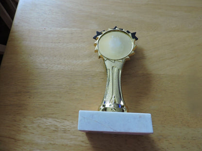 6.5 INCH  BASKETBALL00 TROPHY