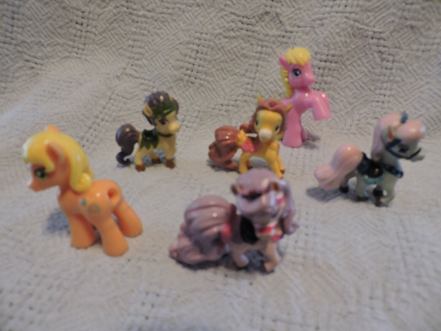 MINIATURE PONIES--6 count