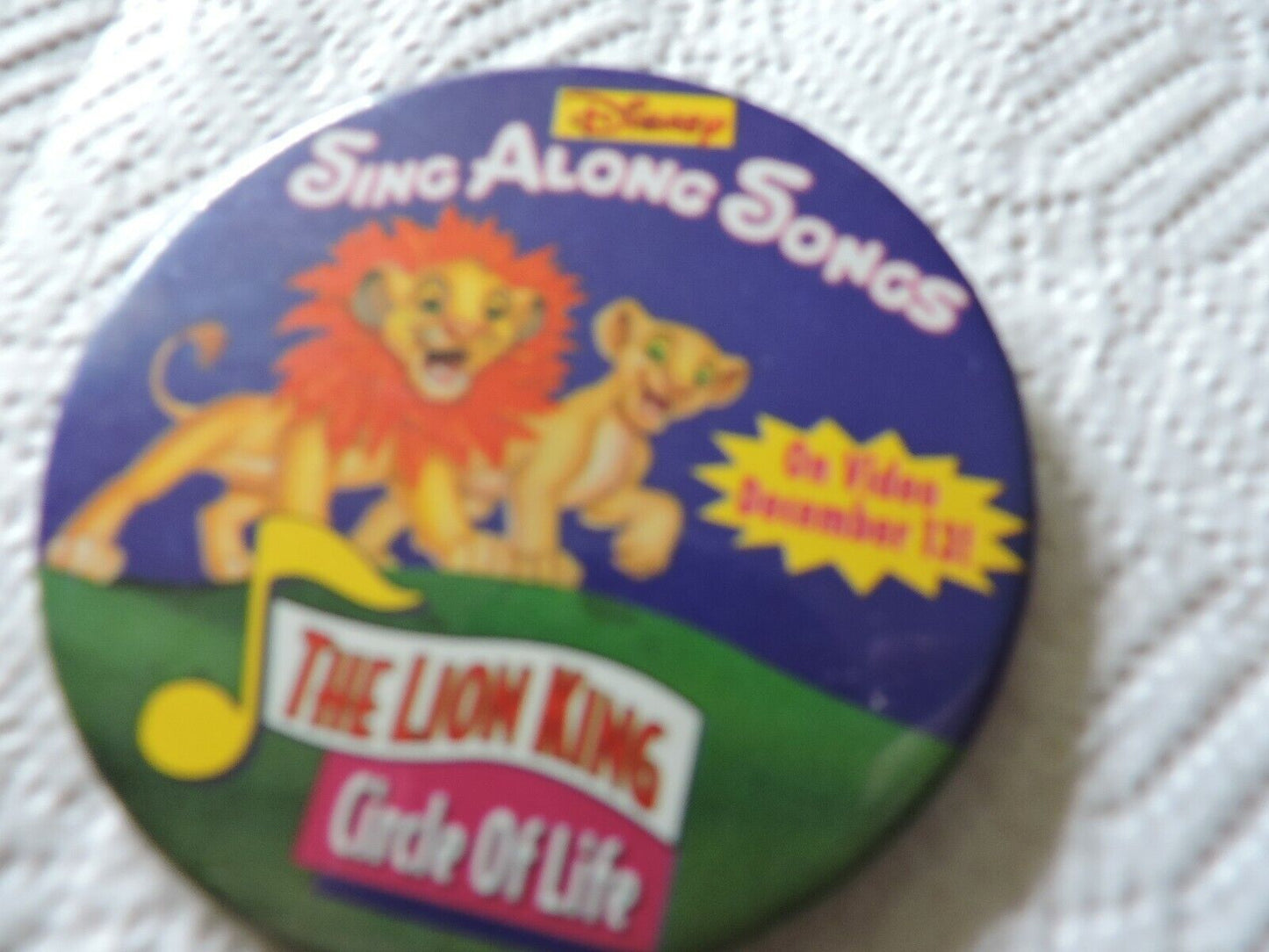 DISNEY SING ALONG SONGS "THE LION KING: CIRCLE OF LIFE"  3 INCH  ROUND PIN