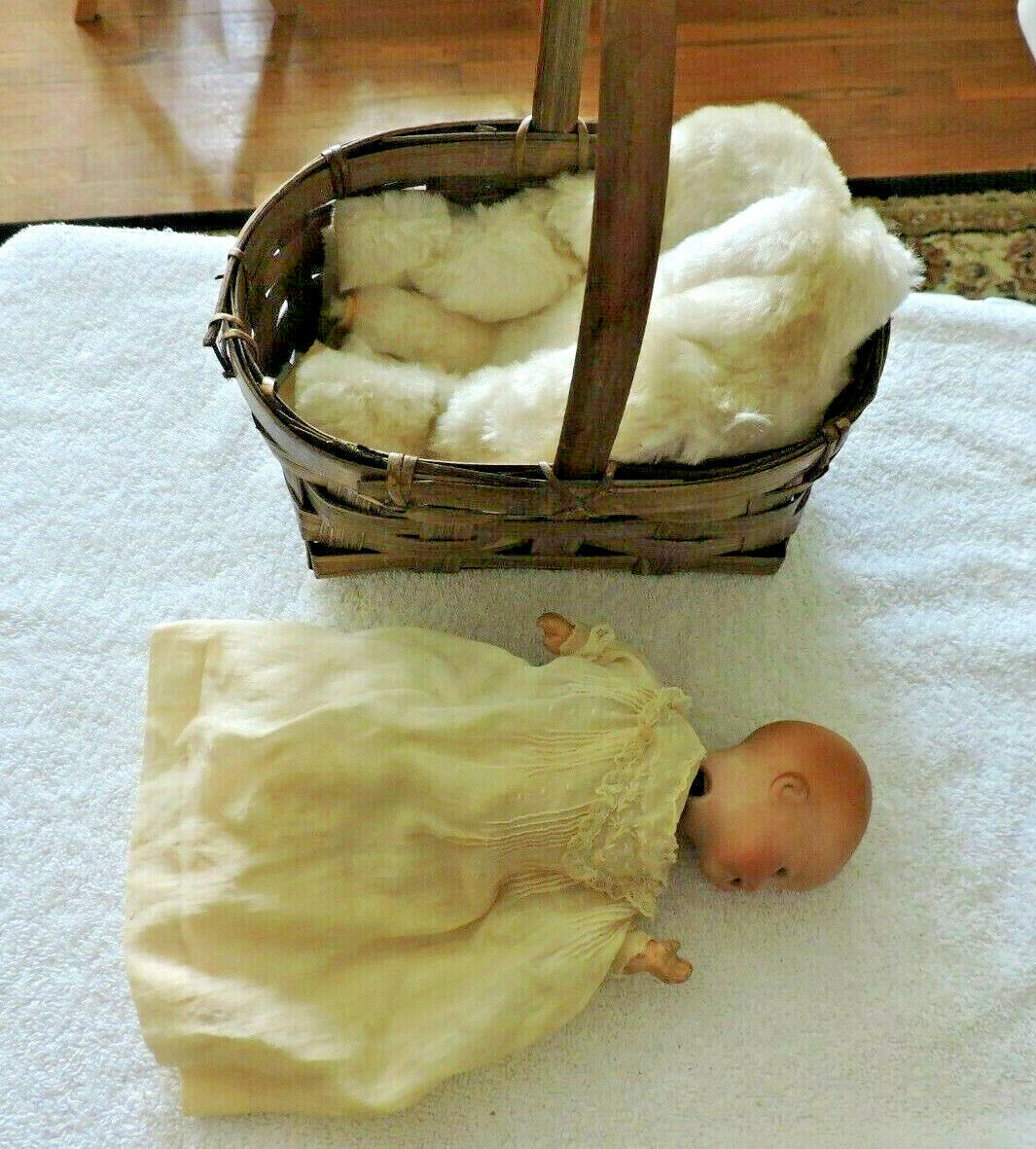 VINTAGE ARMANO MARSEILLE  GERMAN DOLL  1924 SOLID-DOMEQIQUE  IN WICKER BASKET