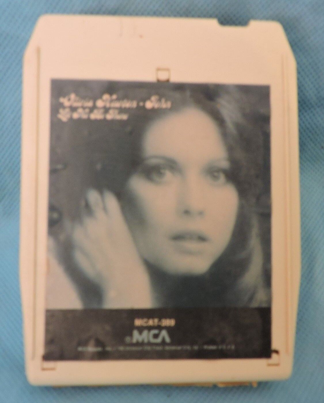 1973 OLIVIA NEWTON- JOHN LET ME BE THERE 8 TRACK TAPE