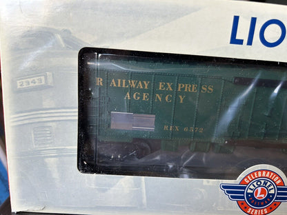 LIONEL TRAINS OF THE POSTWAR 2004: RAILWAY EXPRESS AGENCYREEFER #6-19567