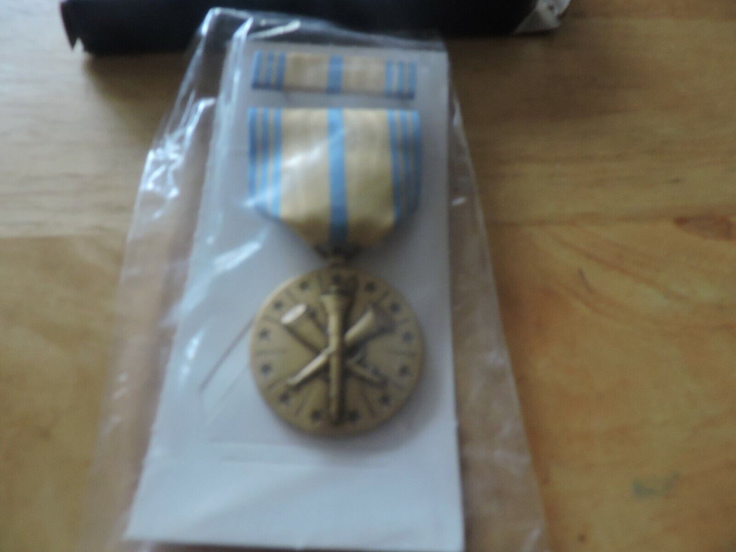 Armed Forces Reserve Medal: NATIONAL GUARD VERSION Medal & Ribbon Set