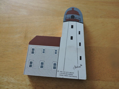 1990 THE CAT'S MEOW LIGHTHOUSE SERIES :"SANDY HOOK LIGHTHOUSE" 4.75X6.5X.75 INCH