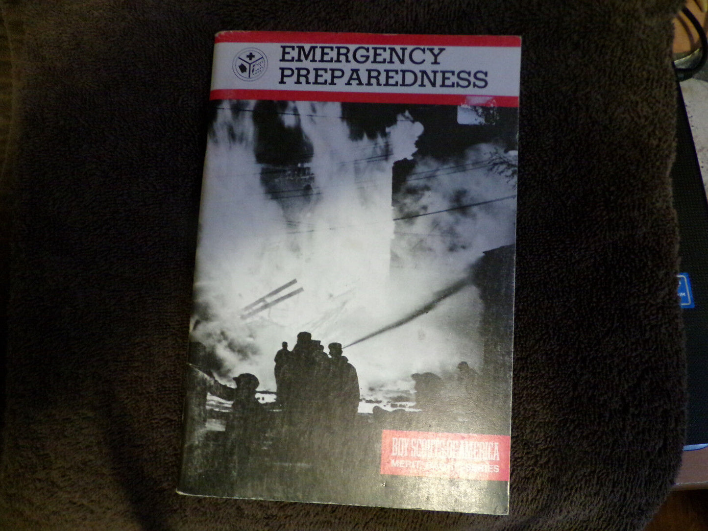 Emergency Preparedness Boy Scout Merit Badge Book-1972 Edition