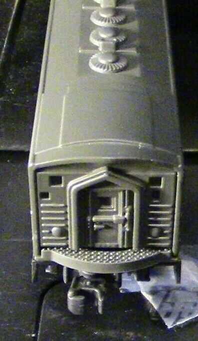 Hallmark Presents 20 Century Series (Licensed by Lionel) 2333 New York Central