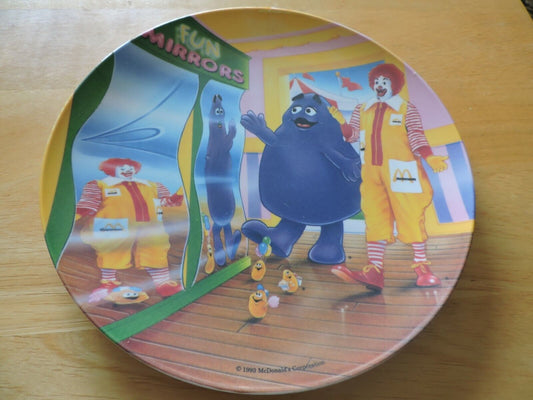 MCDONALS 1993 FUN PLATE--