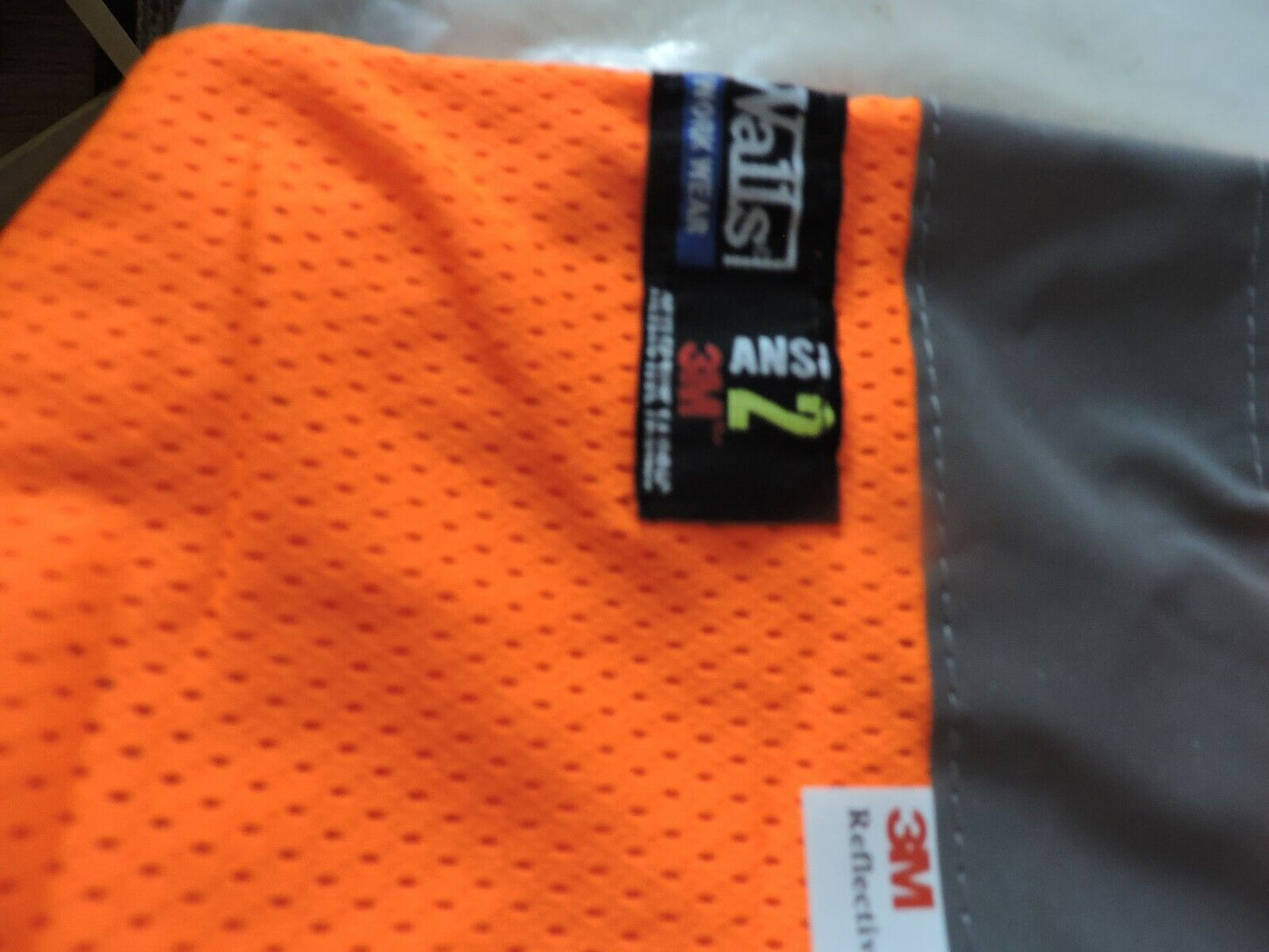 NEW:  WALLS WORK WEAR ANSI II SAFETY VEST--SIZE L