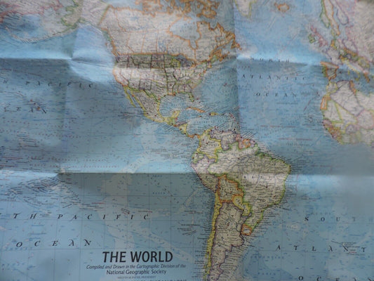 THE WORLD: THE NATIONAL GEOGRAPHIC MAGAZINE MAP, 1970