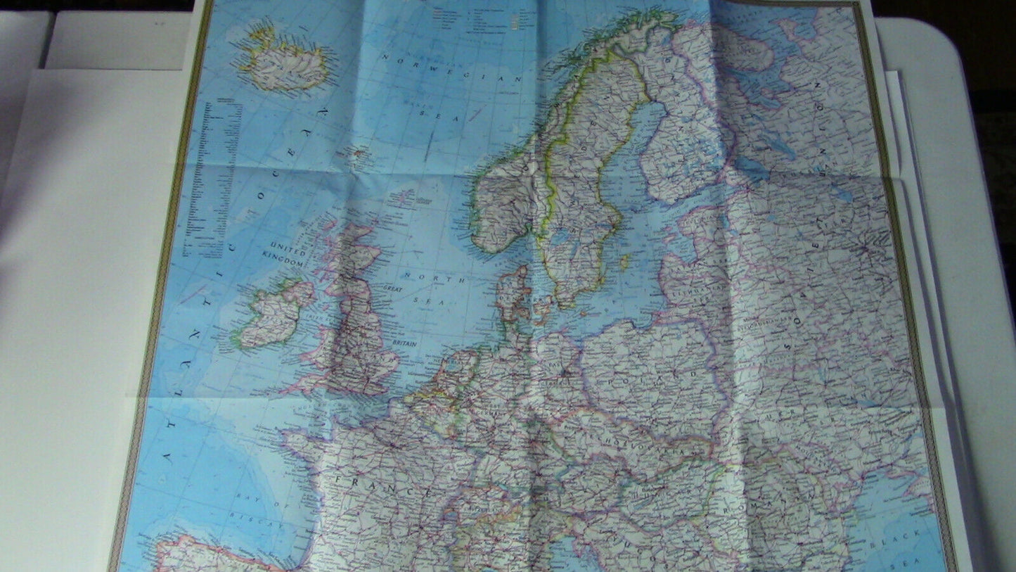 The National Geographic Magazine Map of Europe & Celtic Europe 1977