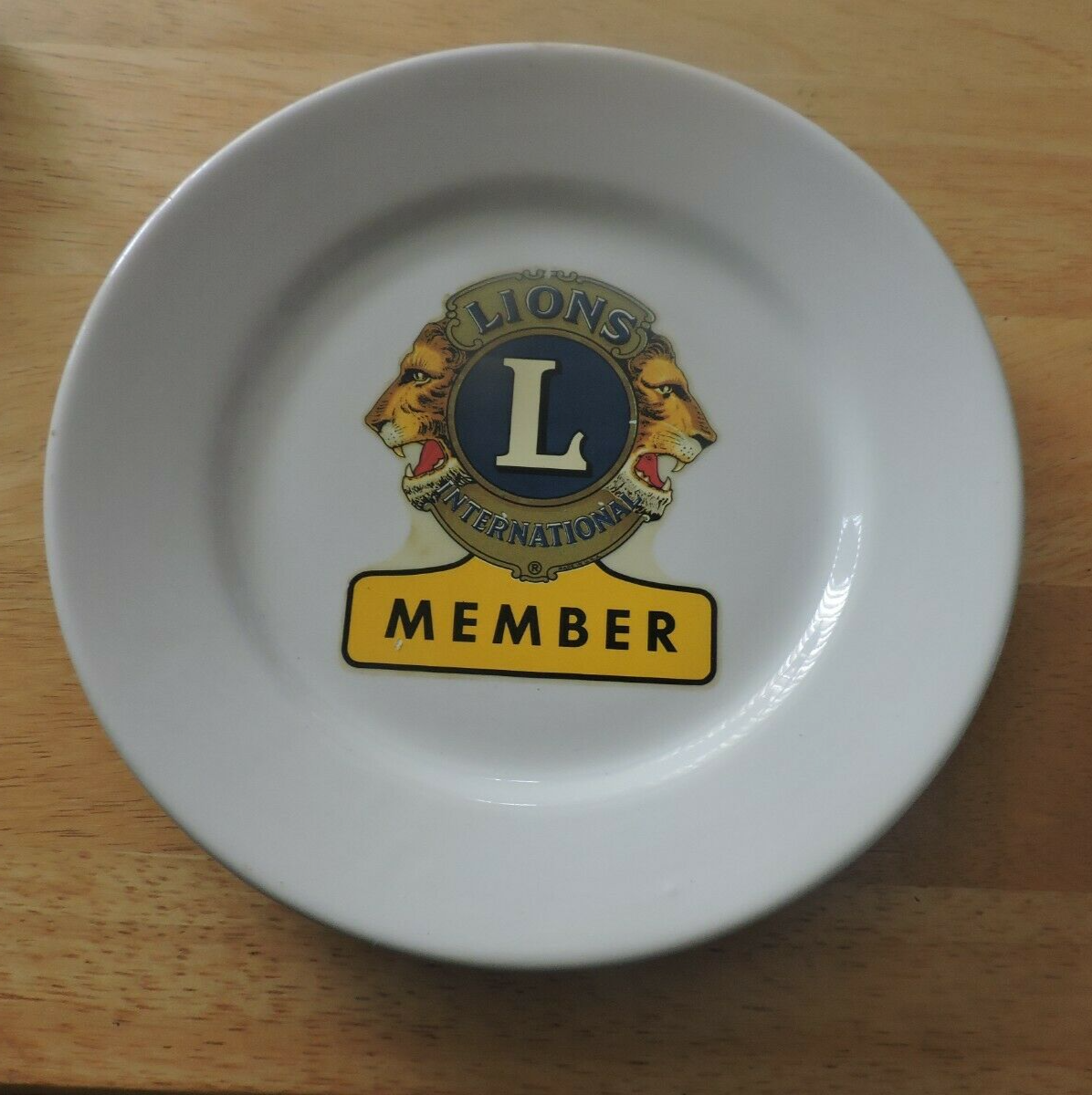 LION'S INTERNATIONAL MEMBER 9" PLATE