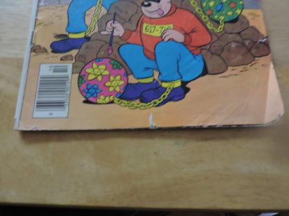 WALT DISNEY: THE BEAGLE BOYS UNGRADED 1977