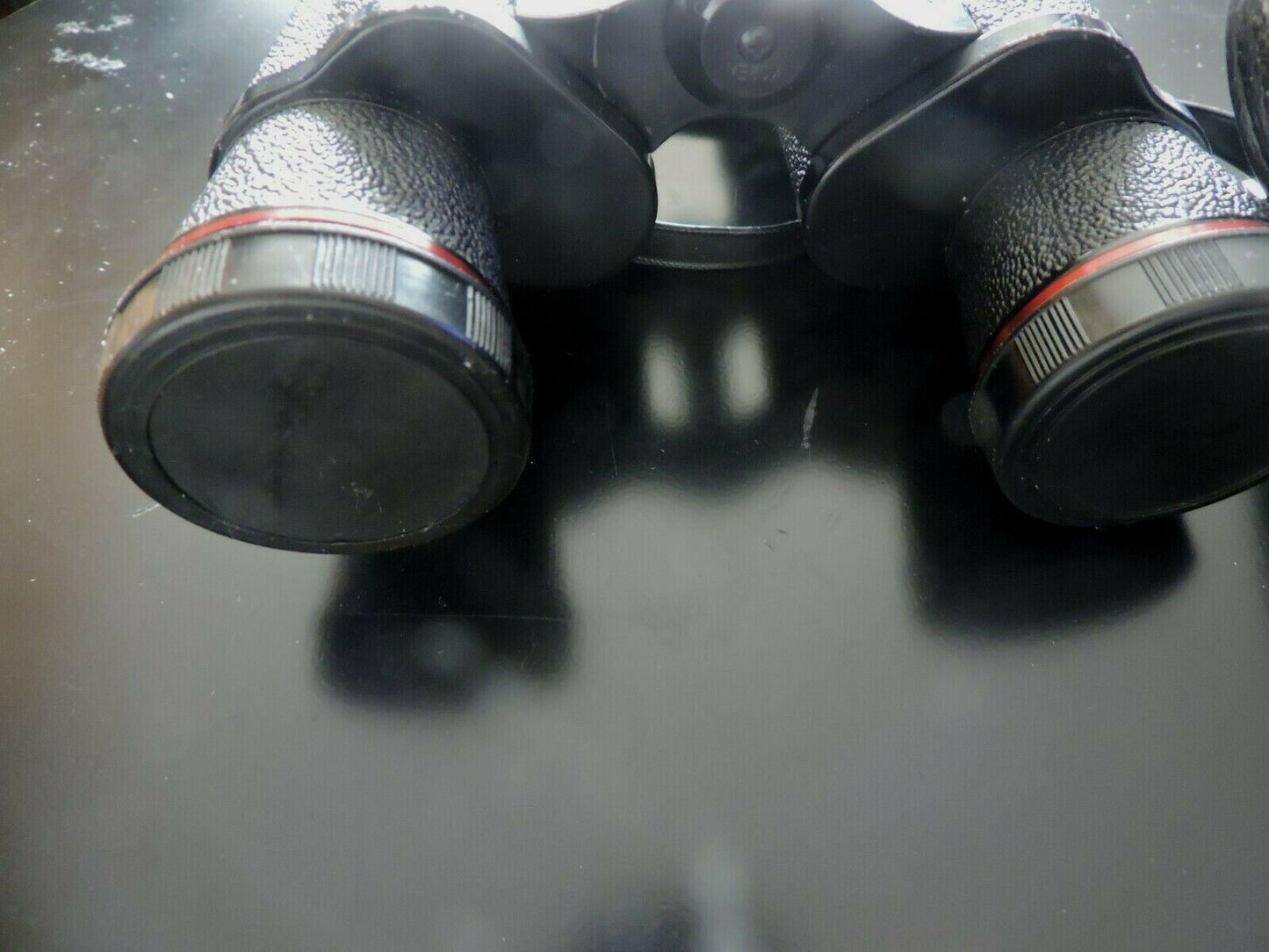 SIMMONS BINOCULARS  7X 35, 383ft @1000 yds fully coated optics model #1101