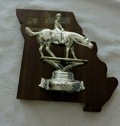 MISSOURI HORSEMANSHIP TROPHY--READY FOR A NEW NAME PLATE 7.5X7 INCHES