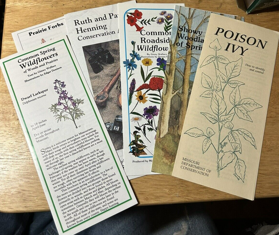 LOT OF 6 MISSOURI CONSERVATION PAMPHLETS-FLOWERS, TREES, POISON IVY, AND MORE
