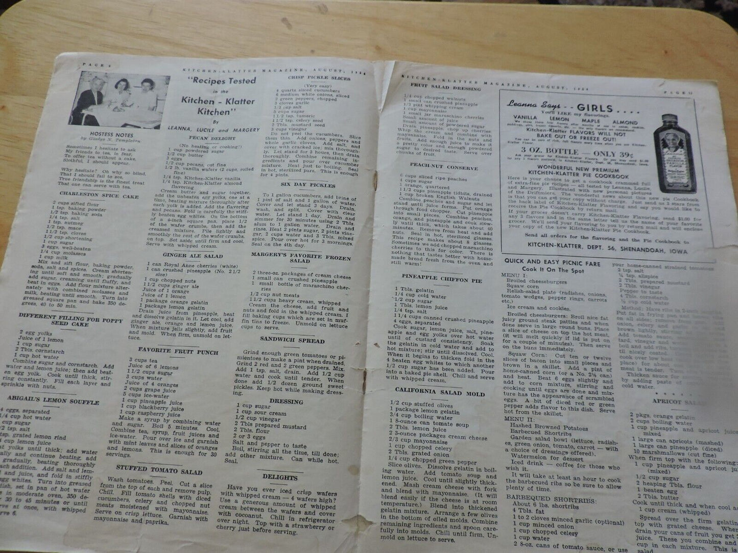 KITCHEN KLATTER AUGUST 1954 VOL. 19, NUMBER 8